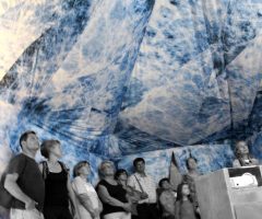 salle bleue Voyage au coeur du sein ,  Interieur de l 'oeuvre, salle de projection video